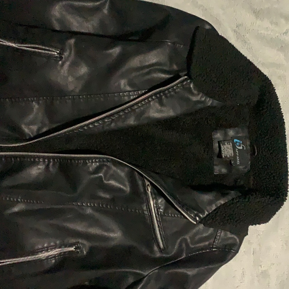 Leather jacket with sherpa lining